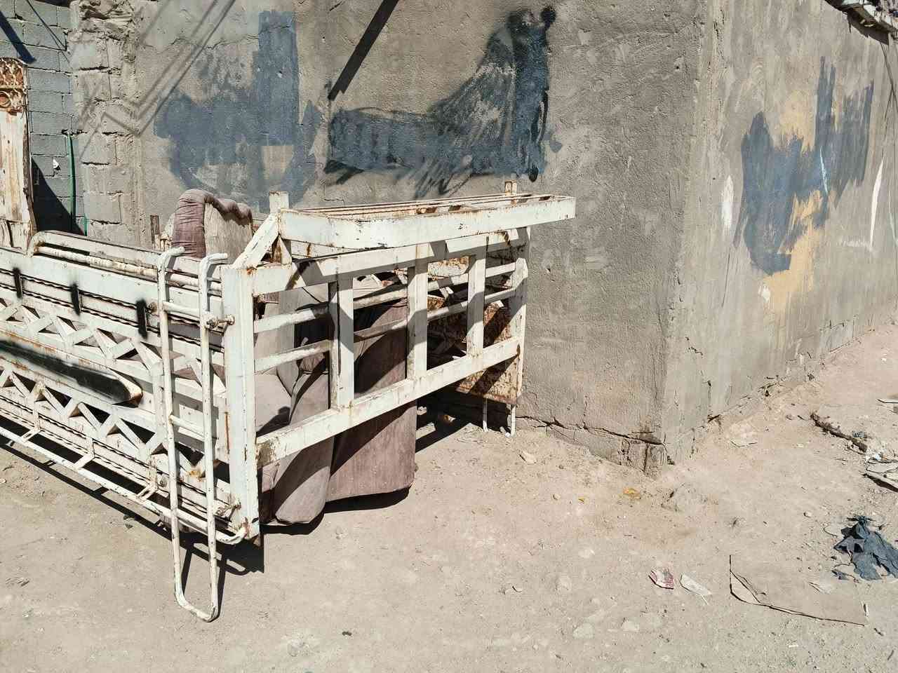 محجر للبيع نضيف السعر 150 وبي مجال


**إذا كنت صاحب هذا الإعلان وتريد حذفه لأي سبب، رجاءا أرسل رسالة إلى الدعم الفني**