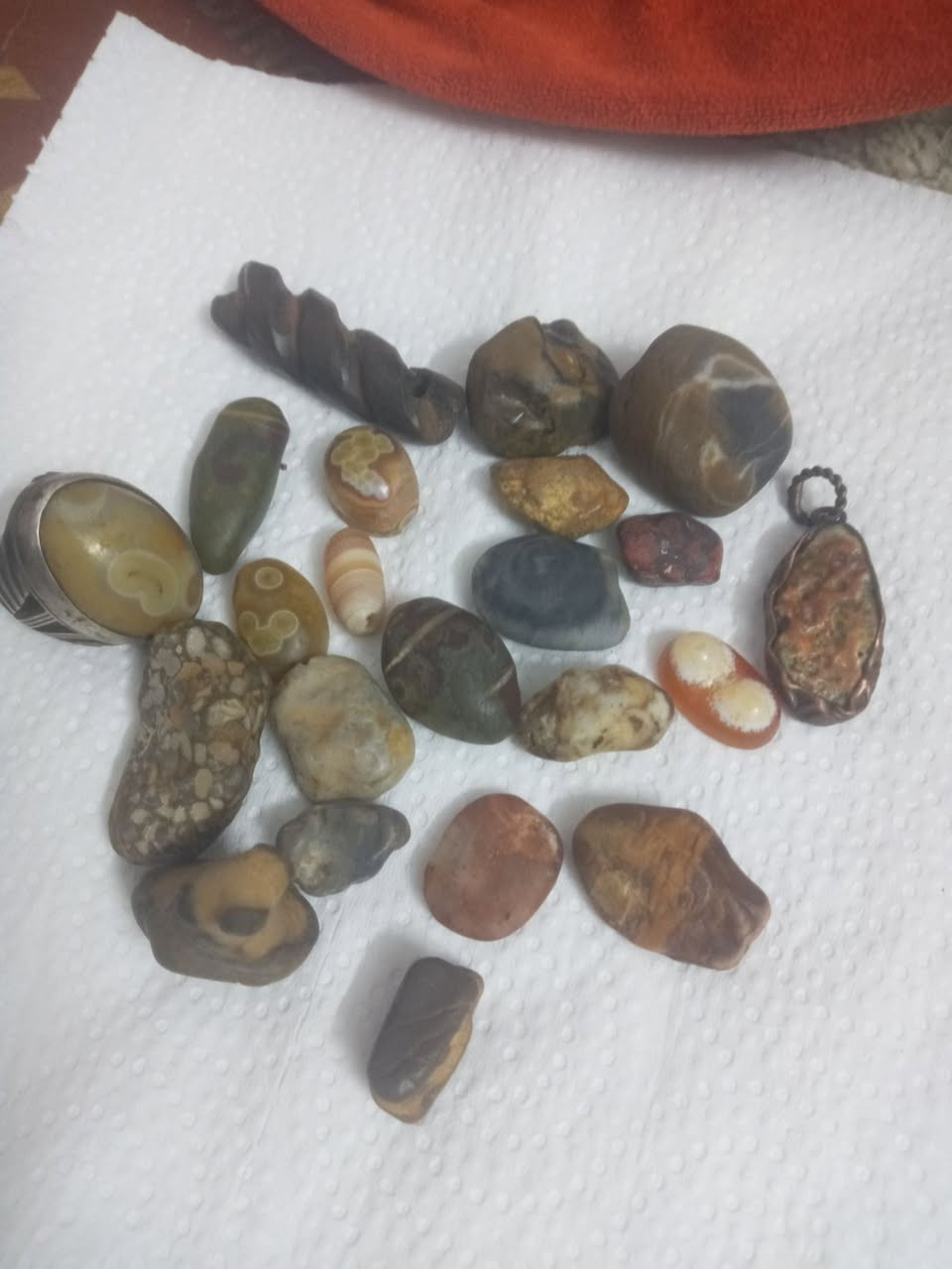 السلام عليكم هذني الاحجار للبيع 👍


**إذا كنت صاحب هذا الإعلان وتريد حذفه لأي سبب، رجاءا أرسل رسالة إلى الدعم الفني**