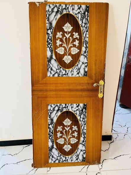 سلام عليكم بيبان البيع شالمنات العدد 4 البيع ميز البيع  ناصريه مركز ***********
