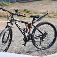 دراجة جبلية • حجم ٢٩ • نظيفة وشغالة
