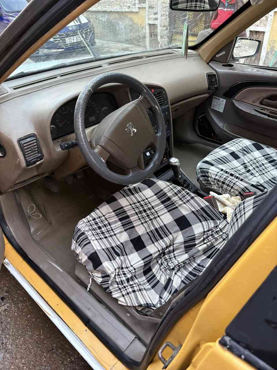 يجو للبيع 2014مستعجل عله بيعته 26(***********)
