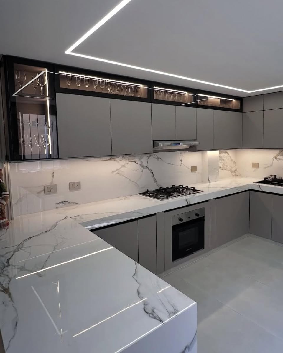 � رمضان شهر اللمة… والمطبخ هو قلبها
جدّد مطبخك بتصميم يجمع الجمال والراحة

خامات قوية ✔️

تفاصيل أنيقة ✔️

تتفيذ خلال 10 ايام ✔️

وعروض خاصة بمناسبة قدوم رمضان ✨
لأن كل إفطار جميل… يبدأ من مطبخ جميل ❤️

شركة روز للمطابخ الحديثة 

اختياركم لنا هو الخيار الصحيح 

للحجز والاستفسار  اكثر يرجى الاتصال عبر الارقام التالية 

‏              

0774 283 1131

0783 738 5258

او زيارة موقعنا الكائن  بغداد العامرية شارع العمل الشعبي بجانب صيدلية المعروف 

#مطابخ_مودرن #ديكورات_بغداد #ترند #مطابخ_بغداد #بغداد_بصرة_موصل_الكويت_الخليج_دبي_الامارات_السعودية_العراق_حلوات_لبنان_سوريا_فلسطين #التصوير #ريلزات #ديزاين_راقي #الجميع #مطبخ #بغداديات #مطابخ #البصرة #فيسبوك #مطبخي #شركة #ديكورات_مودرن #جودة_عالية #الانبار #النيزك_للمطابخ #مطابخ_حسب_الطلب #مطبخ_عملي #تصميم_مطبخ #مطابخ_فخمة #مطابخ_راقيه #ديكور_راقي #العراق #النجف #بيت #تصوير
