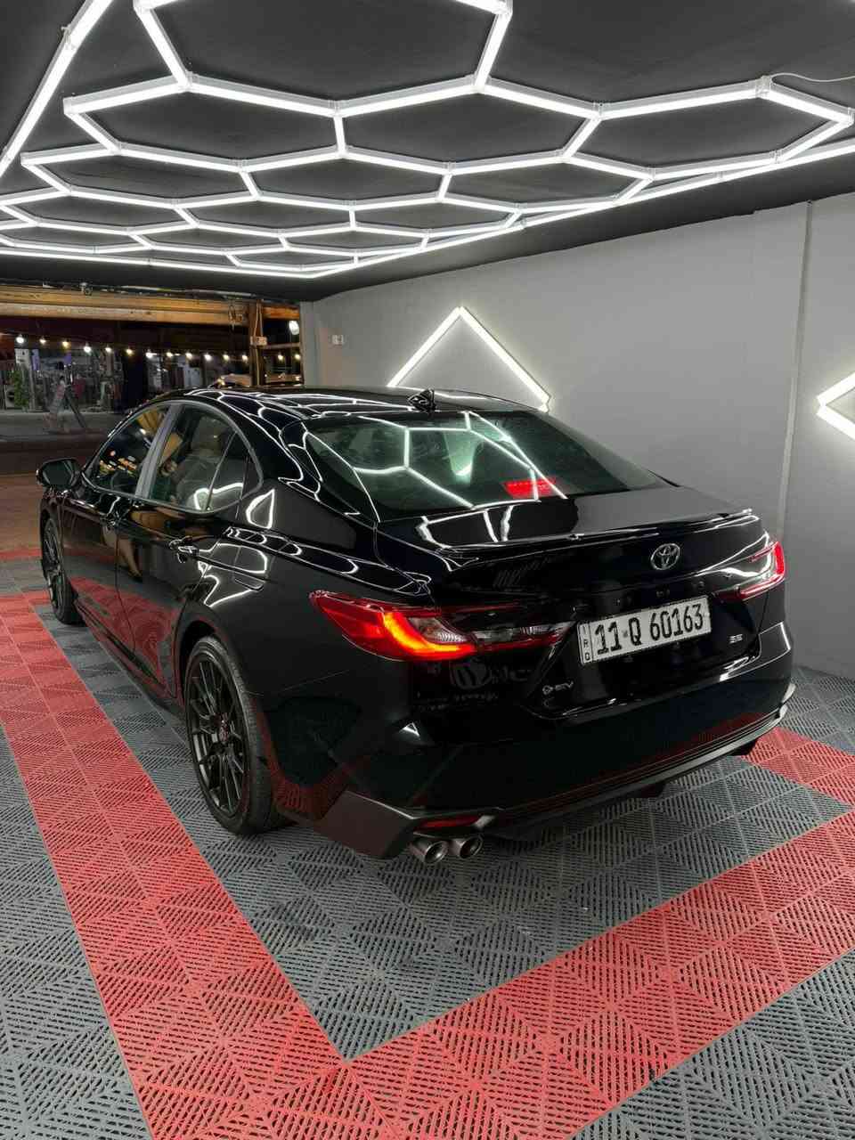 سلام عليكم كامري 2025se هايبرد
سياره مواصفات الseمعروفه تخم تايرات TRD سياره حادثه الجاملغ الامامي الايسر لغد فقط الجاملغ مصلح ومصبوغ نفسه ودعاميه مبدله و قماره بيه رصعه من كدام جهت عكس السايق ومن وره جهت السايق  معدل PDR السياره ماشيه 3،000ميل السياره احله من الصور سعره 22500الف يعني شدتين وخمسه عشرين ورقه للاستفسار:***********
