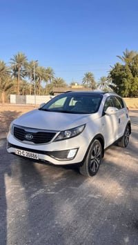 اسبورتج • ٢٠١١ • مكينة ٢٠٠٠