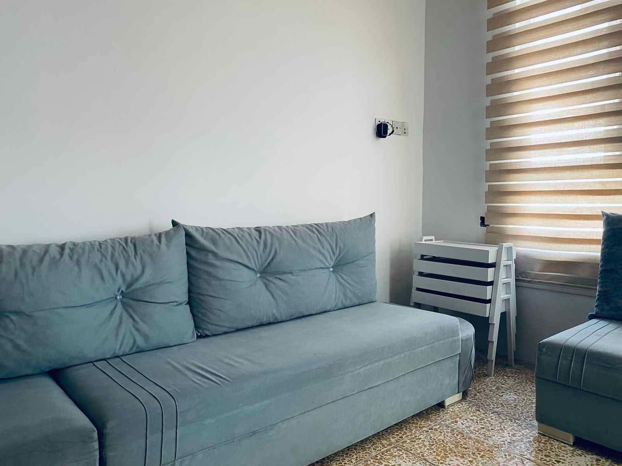 قە نە فە بۆ فرۆشن لە هە ولیر ،رە نگ فستقی،هە شت نە فە ری.
کنبە للبیع فی اربیل حرفLثمانة نفر،لون فستقی للمعلومات***********قریب من بنصلاوه أربيل, العراق
