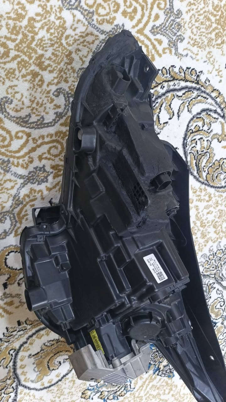 السلام عليكم لايت كي فايف ٢٥ امريكي ايمن بي فطر بالجامه خفيف وفطر بالخلف مصلح تصليح درجه اولى ب ٣ اوراق ***********
