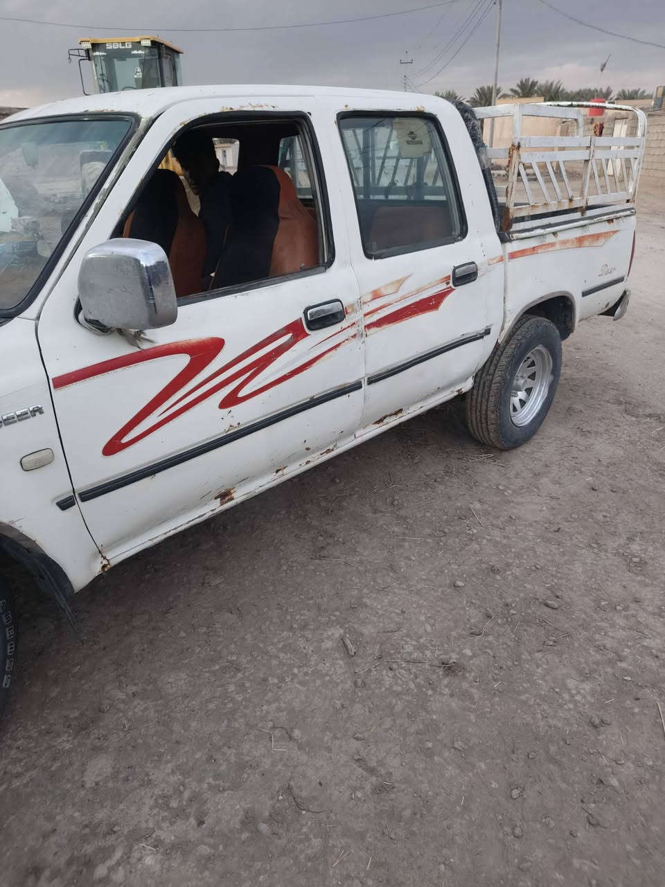 سلام عليكم خوان سيارةالبيع دير موديل2006 سيارة جاهزة رقم الماني سعر 30وبيه مجال رقم الهاتف***********
