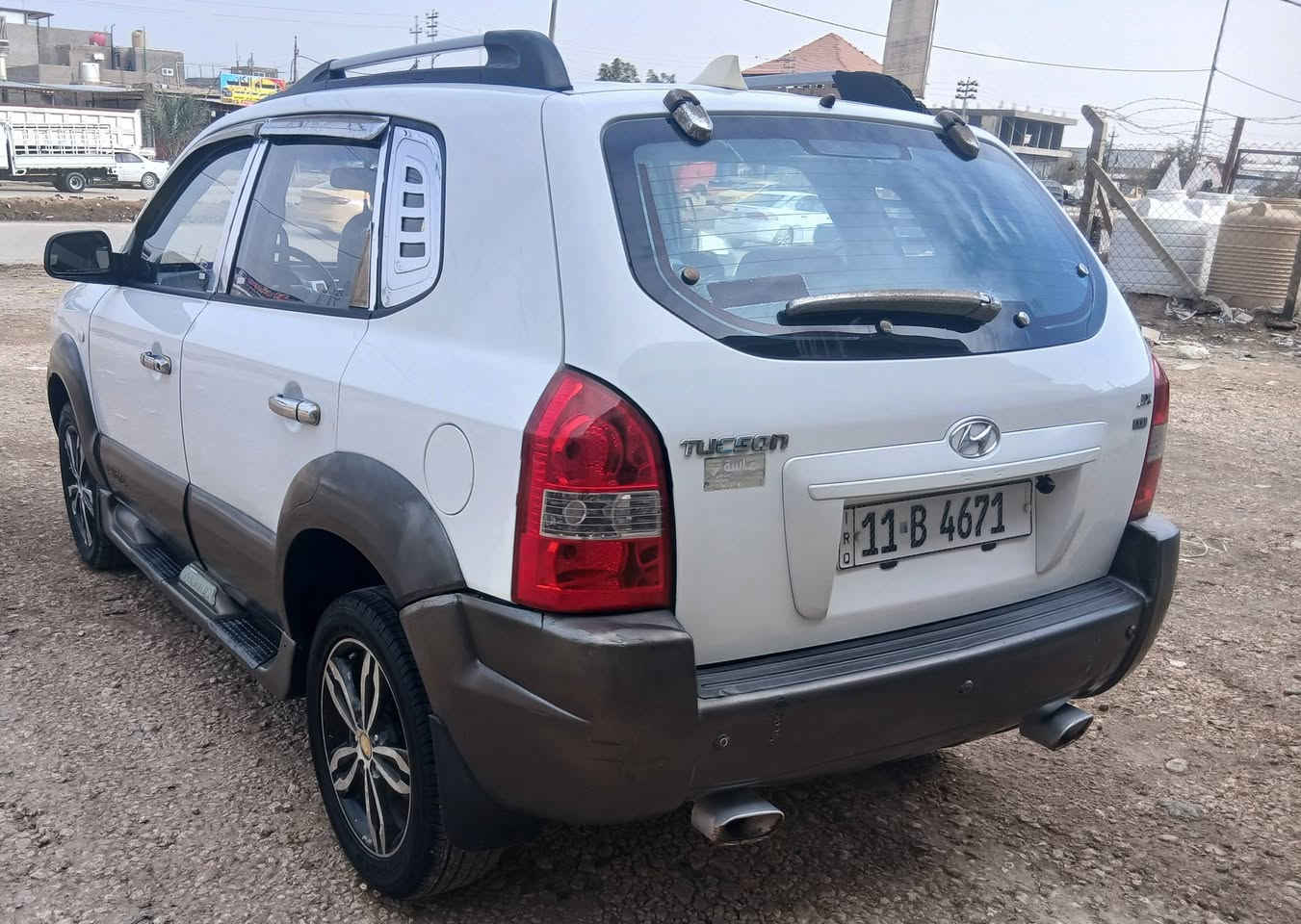 توسان ٢٠٠٩ رقم بغداد نكليزي فول واحد على جلد فتحه كامرا حساس خلفي محرك ٢٠٠٠ كير محرك حداديه تخم تاير جدد تبريد ثلج بيهة تبديل بابين فقط والباقي كفاله عامه عنوان بابل القاسم السعر١٠٠ وبيهة مجال بصيط ***********
***********
