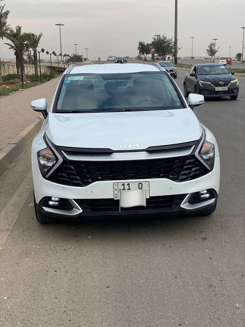 🚗 للبيع: كيا سبورتج 2024
📊 المسافة المقطوعة: 14 كم
🛠️ المحرك: 4 سلندر 2000cc
رقم بغداد مكفولة كفالة عامة
⚙️ المواصفات:
• فول مواصفات عدا فتحة السقف
• بصمة تشغيل + تشغيل عن بعد
• مقاعد أمامية كهرباء مع تدفئة
• شحن تايب C بالكشنات + شحن وايرلس
• شاشة كبيرة
• كاميرا خلفية
للاستفسار 
***********
