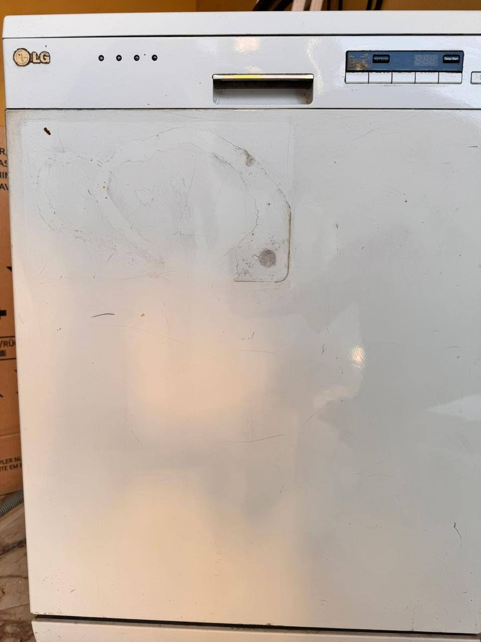 اسلام عليكم
مكلف بنشر غساله للبيع السعر 200
***********
