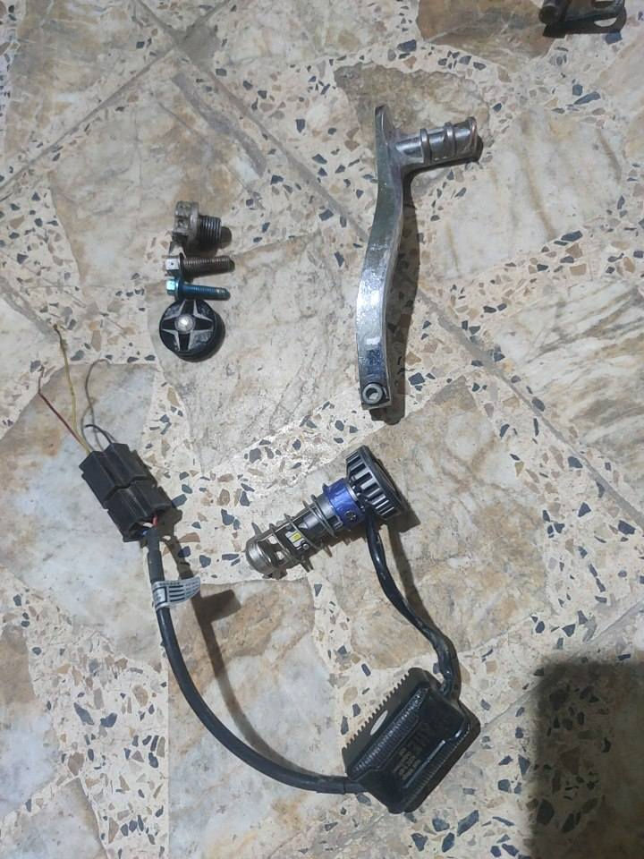 سلام عليكم غراض للبيع تزويد السعر خاص مكاني نجف***********
