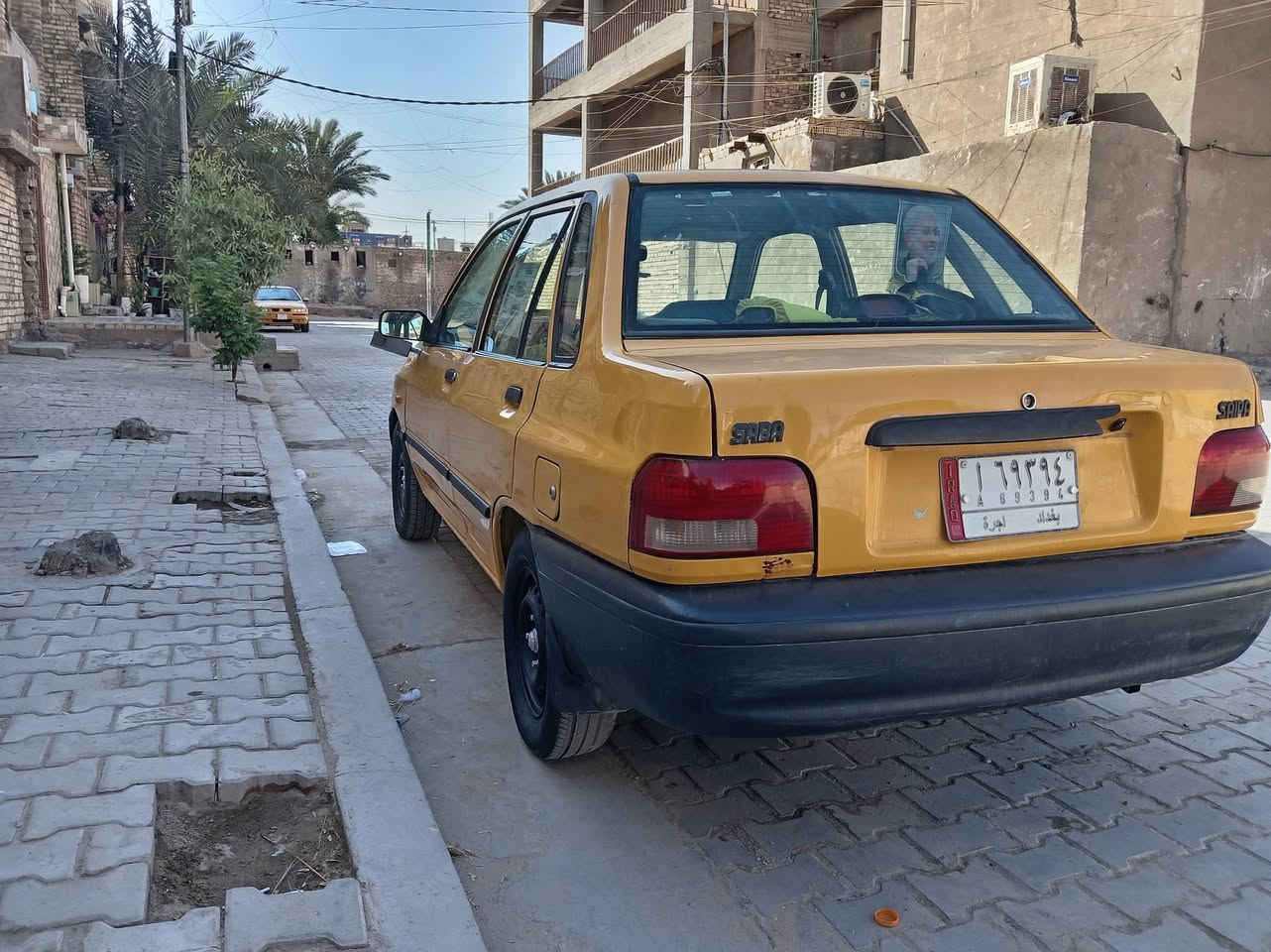 سلام عليكم لبيع موديل ٢٠١١ سيارة محرك بية بخار سيارة جاهزة تبريد تخم حداديه جديد هاتف ***********
