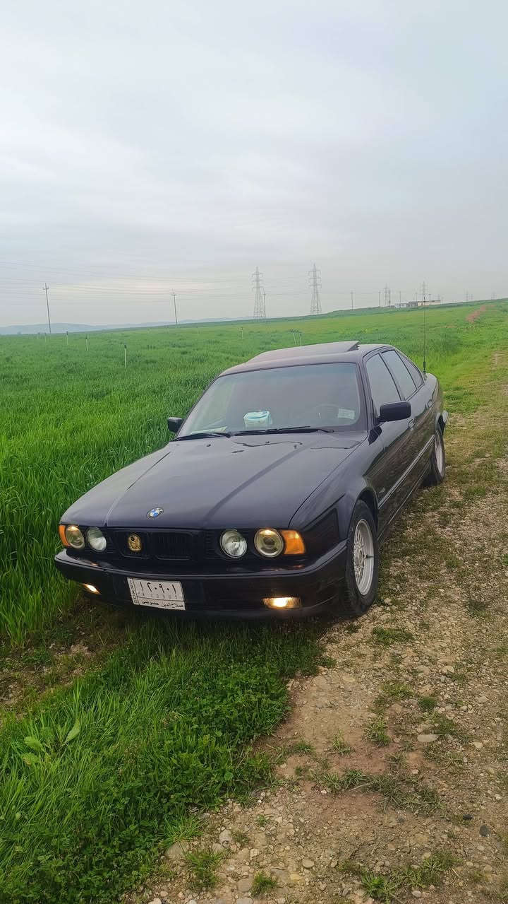 السلام عليكم PM للبيع 525 بليتا سنوية موديل 1993 السيارة مكفولة بدون ضربة وبدون حادث   العنوان موصل الشجراي يتصل علا هاذة الرقم *********** رقم الكورك ***********
