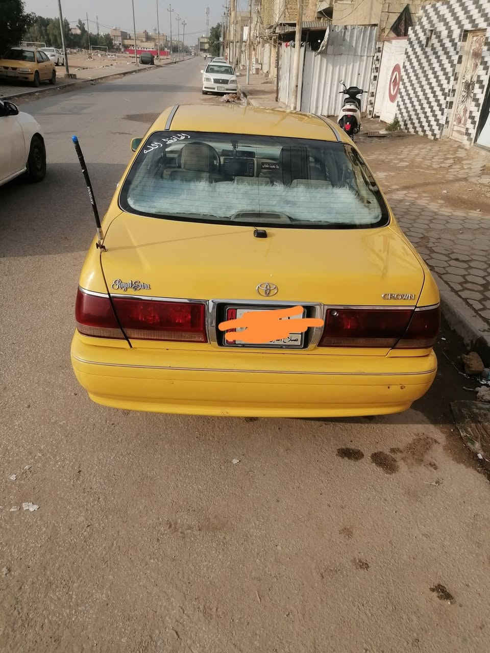 السلام عليكم ملكه للبيع مكفوله من كص ونقل
رقم صلاح الدين الماني
مكينه ديفور الجبير تبريد تدفئه حداديه تخم تاير كله جديد موديل 2003 مدفوع كمرك مالتها باقي بس ع رقم
كرستال 3 دكم تحويرتها نجف مصفره هيئه وغرامات عليها ٣٠٠ عليه  باقي تفاصيل اتصل
المكان النجف
اتصال فقط لتراسل وتعب نفسك ما اجاوب 
السعر ٧٥ وبيها مجال قليل
***********
