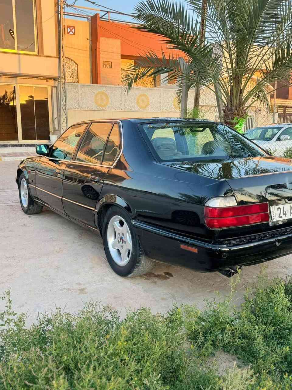 السلام عليكم بي ام دبليو 740 8 سلندر جير مكينه جديد حداديه جديده كهربائيات كلها شغالهد رقم دهوك دولي راعيها عربي موجود دور ثاني يوم منظومه لاي الزنوم بكم عريض سياره مصبوغه جماليه العنوان نجف سعر 45 بمجال بسيط ***********
