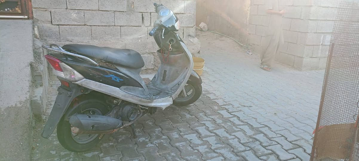 دراجه للبيع ماكس قجمه دراجه مفتوحه مره واحده دراجه مكفوله كهربائياتها شغاله سعر 500وبيها مجال العنوان البصرة مشراق واتصال على رقم ***********
