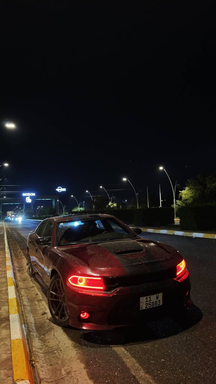 Srt 2017
فول عدا رادار امامي
114 الف كيلو
بدون صبغ
بارد بالجاملغ
220$ 
*********** واتس فقط
