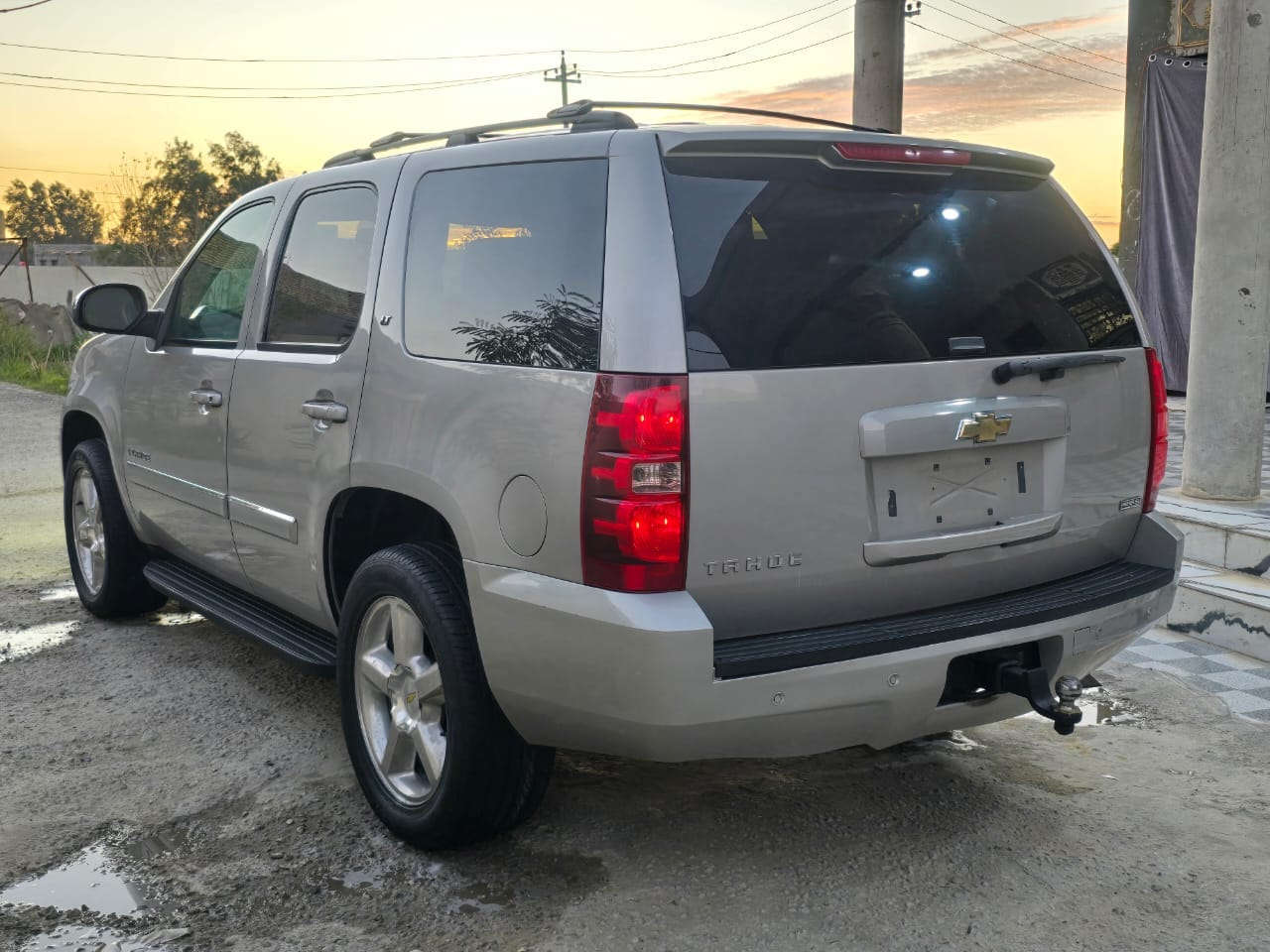 السلام عليكم تاهو خليجيه كفاله عامه من الضربه والبارد والصبغ والتبديل والشهور فول مواصفات ال تي ملكيه سياره جديده بمعنى الكلمه مكينه وكير جدد حداديه جديده تخم تاير كهربائيات جاهزه تبريد ثلج تدفئه السياره علما ادوات ادوات الموديل 2008 نظافه السياره 100% السعر 94 ورقه وبيها مجال رقم الهاتف ***********كفاله
