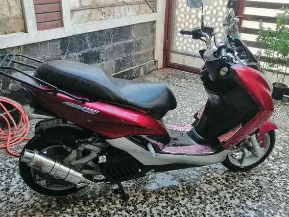 السلام عليكم دراجة ماجستهS للبيع محرك 155 دراجه جداً نظيفه محرك مكفول من اي شي  عليه تزويد من شركة مكان بغداد الشعلة رقم*********** بغداد
