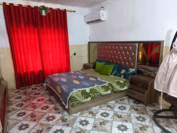 🛑🛑 للبيع 
بيت طابو زراعي سند 25
المساحة 208 م
طابقين (كل طابق عبارة عن بيت متكامل )
يحتوي الطابق الاول على : غرفتين + صالة + استقبال + صحيات خارجية و داخلية
و مطبخ 
الطابق الثاني غرفتين و مطبخ و صالة و صحيات 
البيت نظيف جداً
و موقع مميز قرب بيت استاذ خالد النجار 
.
.
.
.
للتواصل :
زورونا في مكتب نجمة المدحتية للعقار مجاور صيرفة الأمين
أو الإتصال على 

*********** محمد أبو مهدي الخيكاني 
*********** حسام ابو سبأ الخيكاني 

.
.
"نجمة المدحتية" بوابتك الرصينة نحو عالم الأستثمارات العقارية 
#اكسبلور 
#عقارات
#استثمارات_عقارية
