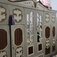 غرفة اخشاب • عراقية • جديدة