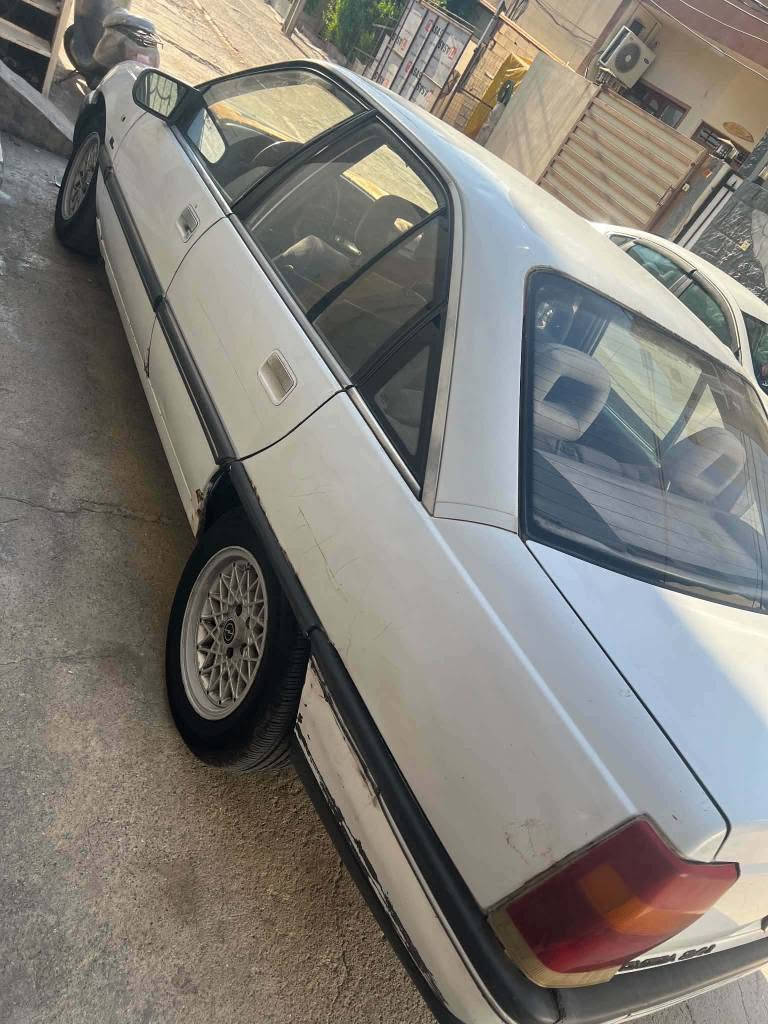 اوبل اوميكا محرك كير اوتوماتيك شرط  جديد صدر جديد موديل89 سياره باسمنه شرط تحويل بيها بطاقه بانزين السعر22وبي مجال رقم الهاتف *********** شراي يخابر ع رقم كركوك, العراق
