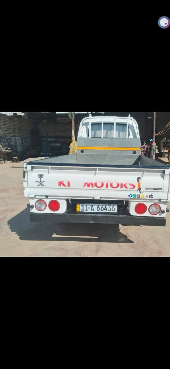 السلام عليكم كيا حمل موديل ١٠ بغداد نكليزي السنويه ٣١ تحويل مباشر سبلااين كير محرك اكسل شاصي مكفول تخم تاير جديد السياره مكفول السعر ١٢٠$ بيه مجال *********** العنوان بغداد المعامل
