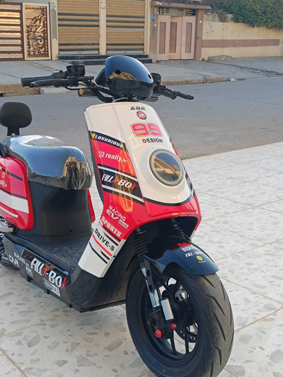 كاسحة للبيع الدراجة معروفة تفاصيلها خاص


**إذا كنت صاحب هذا الإعلان وتريد حذفه لأي سبب، رجاءا أرسل رسالة إلى الدعم الفني**