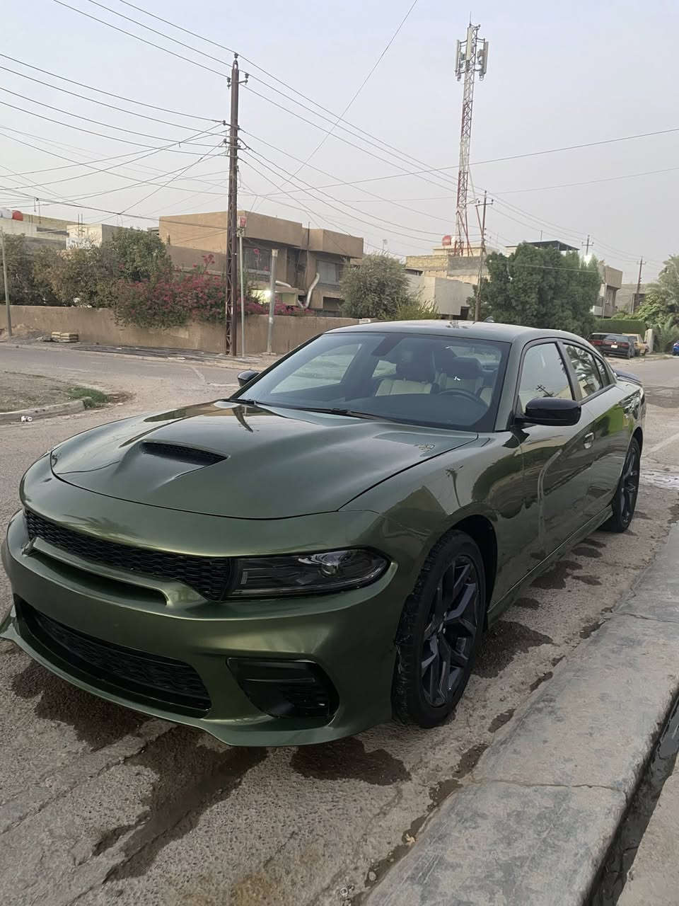 دوج جارجر 2023 Gt
اللون زيتوني 
6v 3600 
ماشية14 الفkm 
مرقم لوحة وسنوية باسمي 
تو ويل 
الحادث مبدل بابين يعني صفحة كاملة 

للاستفسار 
***********
