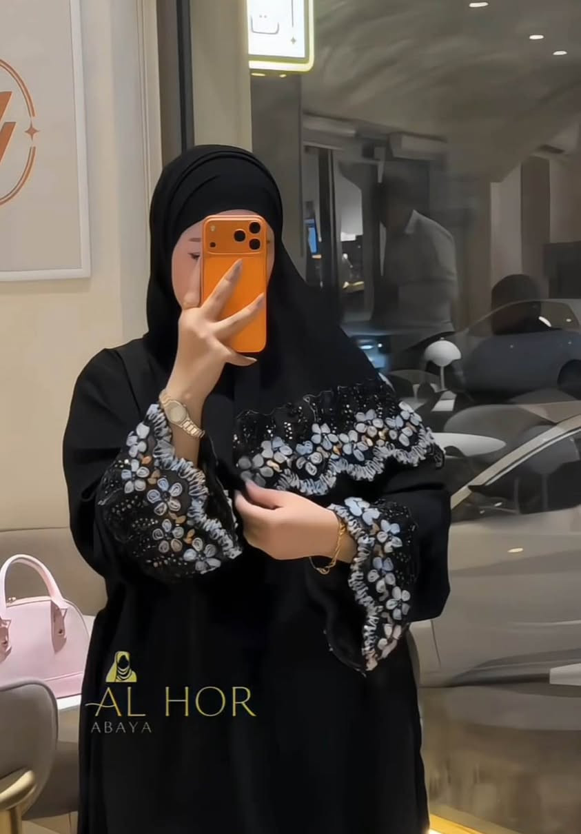 عباية + شال  خامه  ايطالي كوالتي عالي

 

القياسات 38 40 42 44 46 48

توصيل 7 الاف محافظات
توصيل 5 بصره

للحجز والاستفسار المراسله 👇👇👇 بغداد, العراق


**إذا كنت صاحب هذا الإعلان وتريد حذفه لأي سبب، رجاءا أرسل رسالة إلى الدعم الفني**