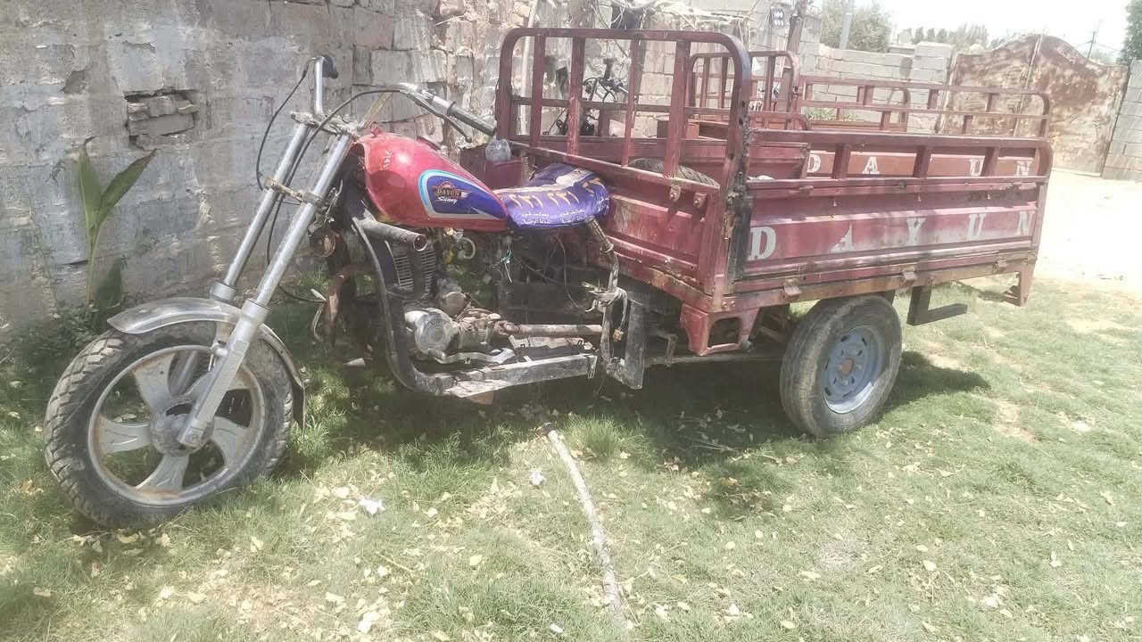 سلام عليكم ستوته ديايوان ستوته خير من الله مال شغال ستوته شاداله كسال مال ام طير مكينه خير من الله بدون وراق وبدون كهرباب ستوته مال شغال لا تكلي ولا كالك ديالى ابو خميس ***********
