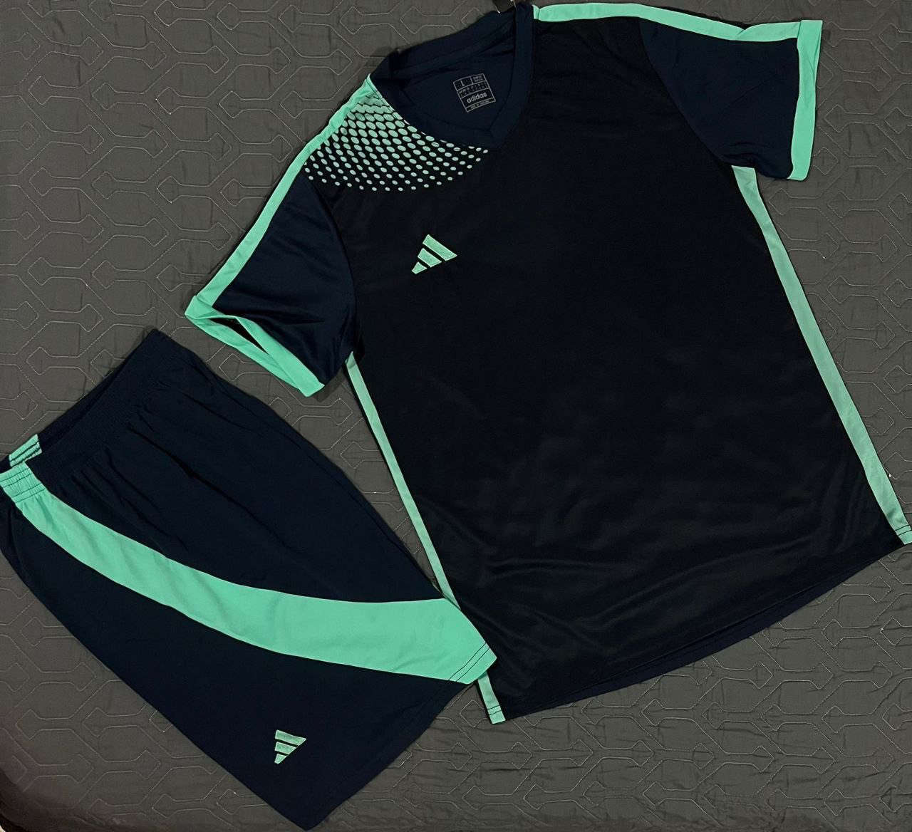 تايلندي اصلي مثقب
🚨ب 60 الف الدرزن فقط  شي مرتب وفخممم 🔥🔥🔥🔥🔥🔥
للحجز خاص او *********** 
يوجد توصيل لكل العراق
