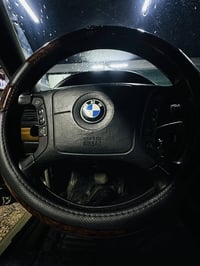 بي ام 740 • ٨ سلندر • غاز ٦٠ لتر