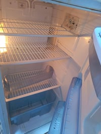 حجم كبير • نظيفة • تثلج