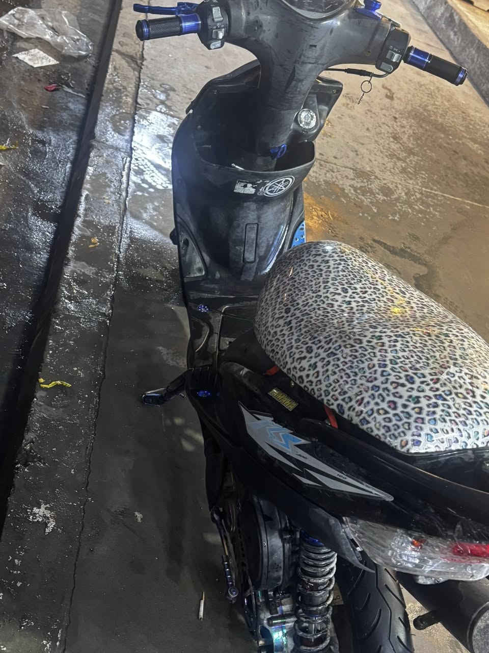 سلام عليكم دراجه ماكس عدله للبيع 120 تزويد صالنصه رياضي كلجات ويل كاب دبلات بوشه 55 
سعر 600 وبي مجال 
الاتصال ***********
***********
