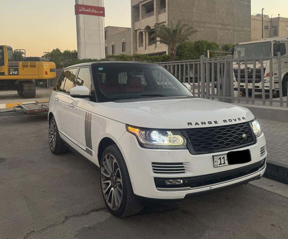 السلام عليكم 
رانج روفر فوگ اوتوبايغراف

اعلى فئه بلمواصفات 
موديل 2014

وكاله سردار  (مكفوله)

————————————-

كشنات خلفيه منفصله vip

8 سلندر سوبر جارج

بانوراما

داخل احمر

سقف كنتارا

ستيرن صاج 

دوسات جانبيه كهرباء 

مري كهرباء

بيبان شفط

ثلاجة امامية

ثلاجة خلفية

كامرات 360 درجة

حساسات كل الجوانب

خمس أنظمة قيادة صخرية و مطرية و صحراوية و مرتفعات و تبليط

جكات ٣ درجات ارتفاع( ارتفاع عالي جدا . ارتفاع طبيعي . ارتفاع متوسط )

اناره ترحيب

نظام التحكم بالثبات

نظام التحكم بتماسك العجلات 

نظام المساعدة على الكبح

نظام توزيع ضغط المكابح

نظام كشف النقطة العمياء

كاميرا خلفية للمساعدة على الاصطفاف

نظام تثبيت السرعة

لايتات متحركه مع الستيرن

نظام المساعدة على صعود الطرقات

حساسات استشعار للركن

نظام مراقبة ضغط الهواء في الاطارات

نظام التحكم بنزول التلال

مقاعد بخاصية التدفئة والتبريد

نظام مساج 4 مقاعد

ذاكرة مقاعد كهربائية

التحكم بنظام التكييف للمقصورة الخلفية ( اربع قطع تبريد )

شاشات للمقاعد الخلفية

سماعات راس للمقاعد الخلفية

مسجل CD

نظام ملاحة

مشغل DVD

شاشة عرض

نظام بلوتوث

مدخل USB

مدخل IPod

نظام الصوت مرديان

ماشية 125,000 كيلو متر حقيقي و قابل للزيادة

والسياره على وضع الشركه بدون نقص ومسويلها سيرفس كامل. (صفر مسج)

رقم بغداد الجديد بأسمي شخصياً هزه وفحص جديدات. 

مكان السياره بغداد زيونه أو السيديه.

السعر : 31.500$

استفسار : ***********
