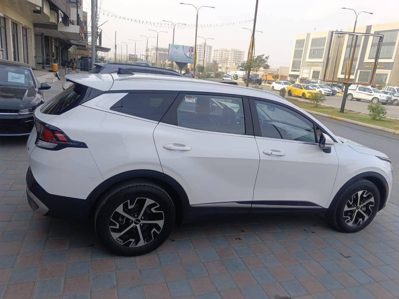 KIA SPORTAGE HYBRID 2023
KIA SPORTAGE HYBRID 2023
موديل 2023
السيارة هايبرد 
السيارة فول مواصفات لاكن بدون فتحة
وارد امريـــــــكي 
جلــــــد
بصمــــة 
كشــــــن كهربــــاء
حادث السيـــارة فقط دعـــامية ( كلـــــــــين )
موقع السيارة : الفلـــــــــوجة 📍
للتواصــــــل والاستـــــفسار 
*********** واتـــــــــساب فقط
*********** اتصـــــــــــال فقط
