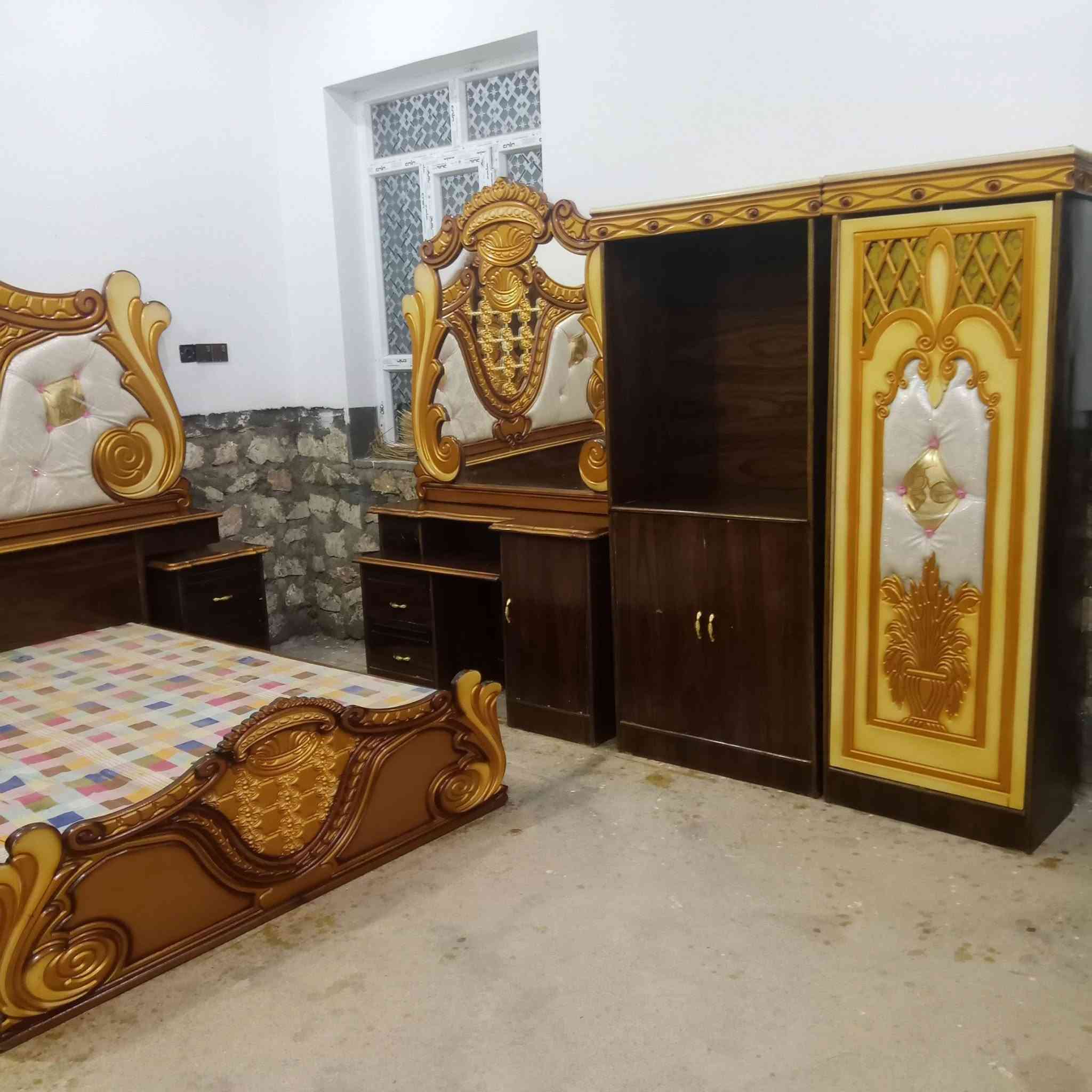 يوجد غرف للبيع بسعر مناسب في الرمانه الاستفسار على الرقم ***********/واتساب وماسنجر
