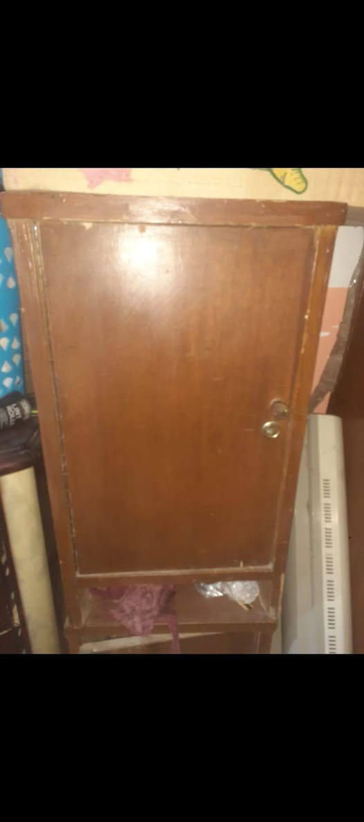 غراض للبيع  @إشارة


**إذا كنت صاحب هذا الإعلان وتريد حذفه لأي سبب، رجاءا أرسل رسالة إلى الدعم الفني**