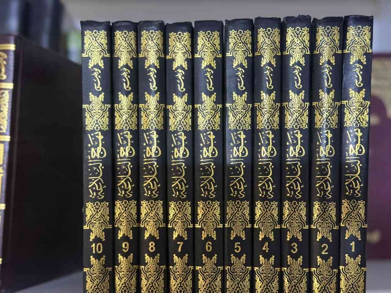 السلام عليكم موسعات جديدة غير مستخدمة للبيع
1 موسوعة فقة السنة دار نوبلس ١٢ مجلد 

جديدة ٣٠ الف فقط 
٢ موسوعة نهج البلاغة للإمام علي بن ابي طالب ١٠ مجلدات ٢٥ الف 

٣ موسوعة صحيح مسلم ٦ مجلدات ٢٠ الف
والان انتهينا من الموسعات بحجم 12*17 

اما الان كتب الحجريّة. 
الأول كتاب القاموس المحيط ٤ مجلدات 
حجرية ٥٠ الف
 
وكتاب فتح العلام لشرح بلوغ المرام ٤٠ الف 

والأخير والثالث هو حواشي تحف المحتاج ١٠ مجلدات اطلسي بسعر ٦٠ الف 

متوفر توصيل لكل العراق 🇮🇶 
متوفر شراء واستبدال كتب 
في حال لم يضهر زر المراسلة يرجى الاتصال او على الرقم او مراسلتنا على الواتساب *********** 
مدير مكتبة التراث الأندلسي سيد محمود
