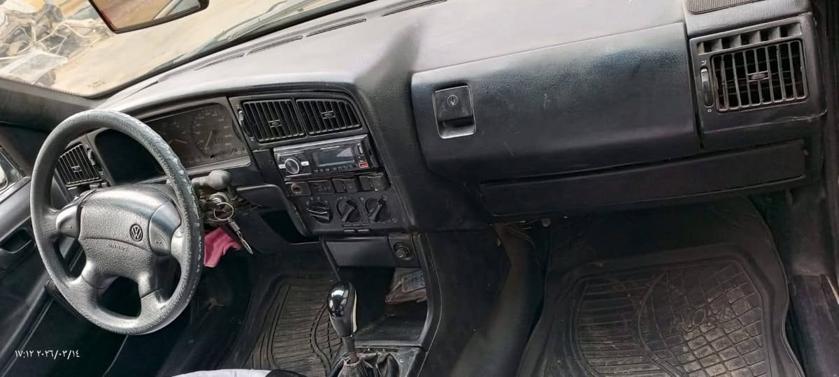 سلام عليكم كولف لبيع موديل 92 سيارة اي نقص مابيها كير ومحرك كفاله وكشر بلادي العنوان الدوره حي آسيا سعر28 ***********
