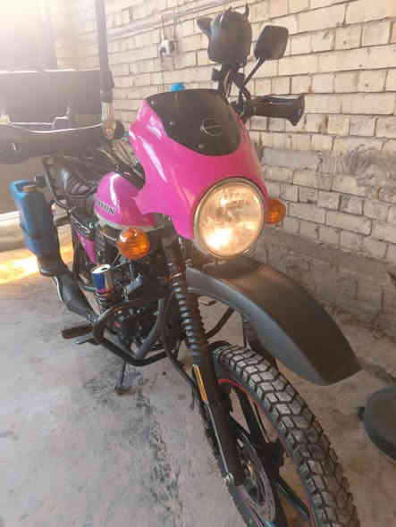 سلام عليكم  بيع مستعجل دايوان موديل 23خروح 25شهر 7 لون وردي   دراجه خير من الله ماشيه 11حقيقي دراجه برغي مناقصها مكفوله كفاله عامه شرط النضاقه رقم بغداد  مشروع وطني وين ميعجبك احولك ثاني يوم
***********
