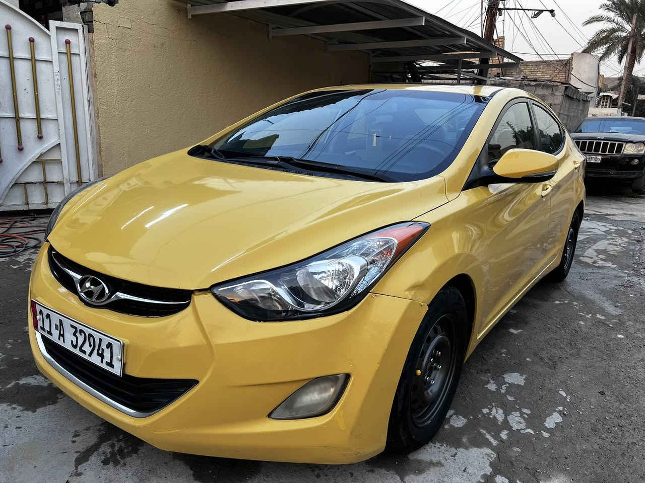 النترا موديل 2012
مبدل بنيد فقط بدون دواخل 

السعر ٩٨$ وبيها مجال للشراي 

***********
