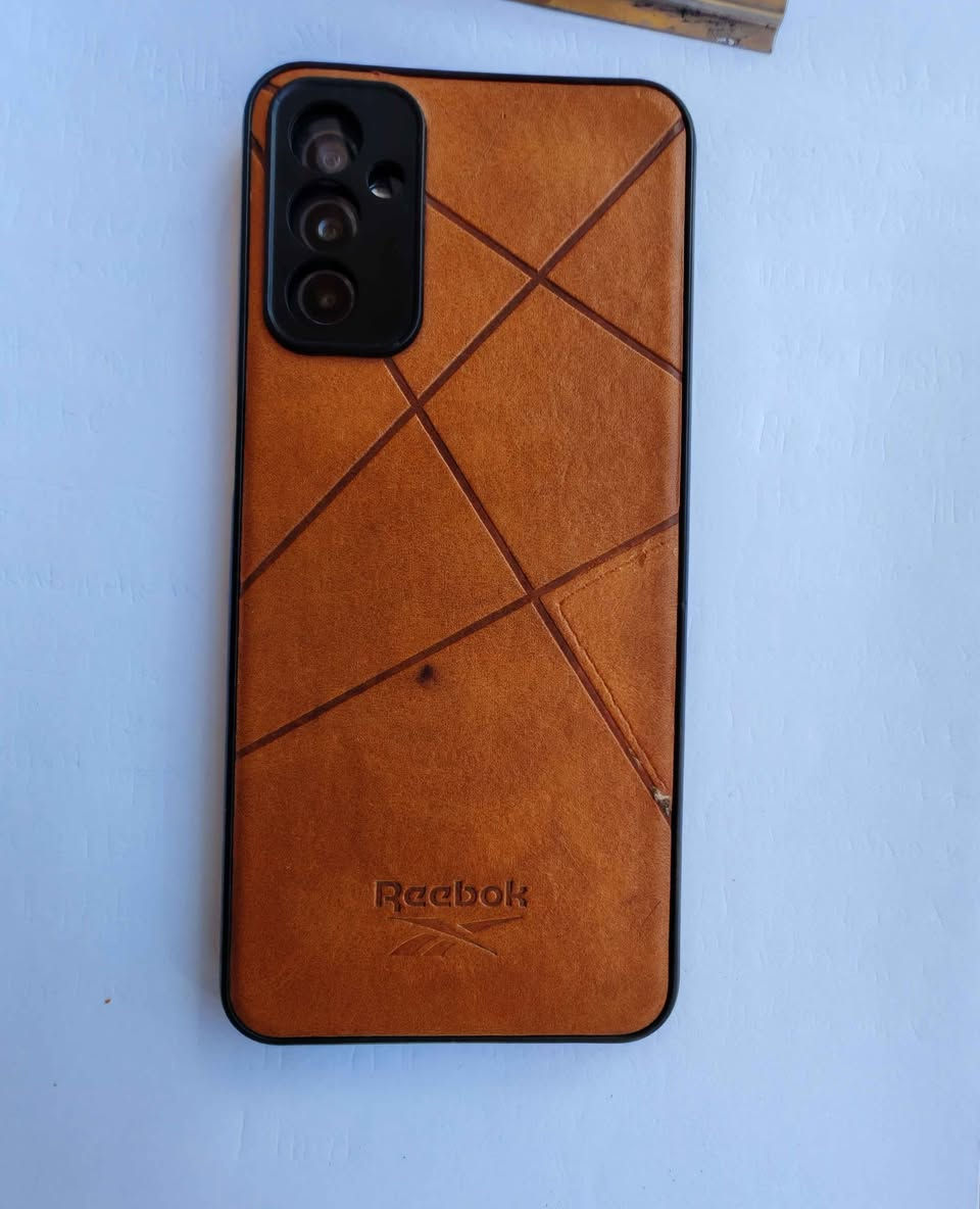 سلام عليكم جهاز M52 نسخه ال5G غني عن تعريف نضيف كلش شحنه يوم كامل يدعم شحن سريع معالج سناب دراكون بوبجي 60 فريم  مكاني ابو غريب بغداد, العراق


**إذا كنت صاحب هذا الإعلان وتريد حذفه لأي سبب، رجاءا أرسل رسالة إلى الدعم الفني**