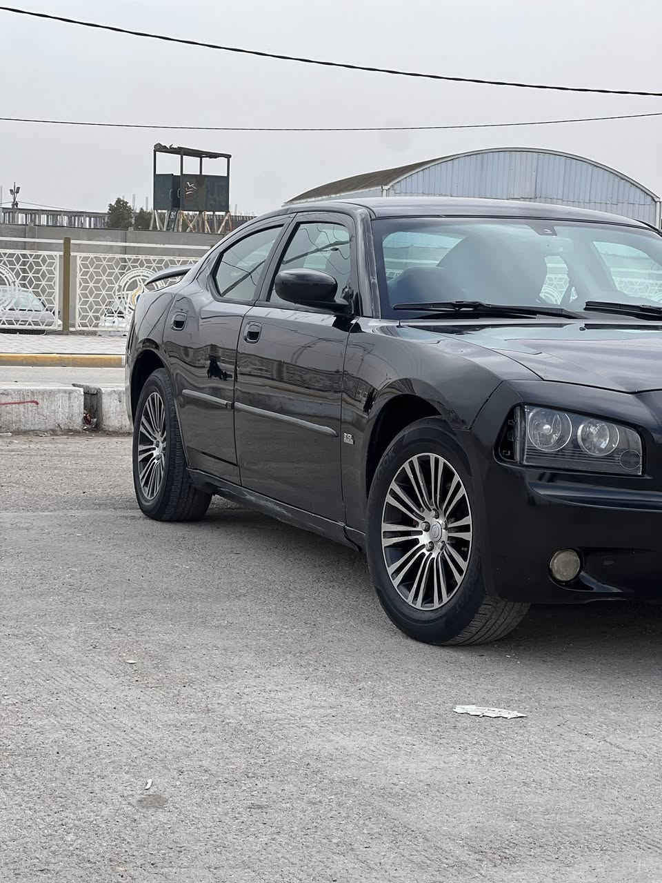 جارجر 2009 بأسمي سنويه ل2032 هزه بعدها ماساقطة
مكفوله من التبديل والحادث فقط بالهلالات الخلفيه صبغ
مكينة وگير جدد شديتهن قبل 10 ايام
سيارة جاهزة وخير من الله 
فيديو كامل مصورها الشراي يراسلني خاص ادزله الفيديو
السعر 105 وبيها مجال او مراوس مكاني كربلاء
***********
