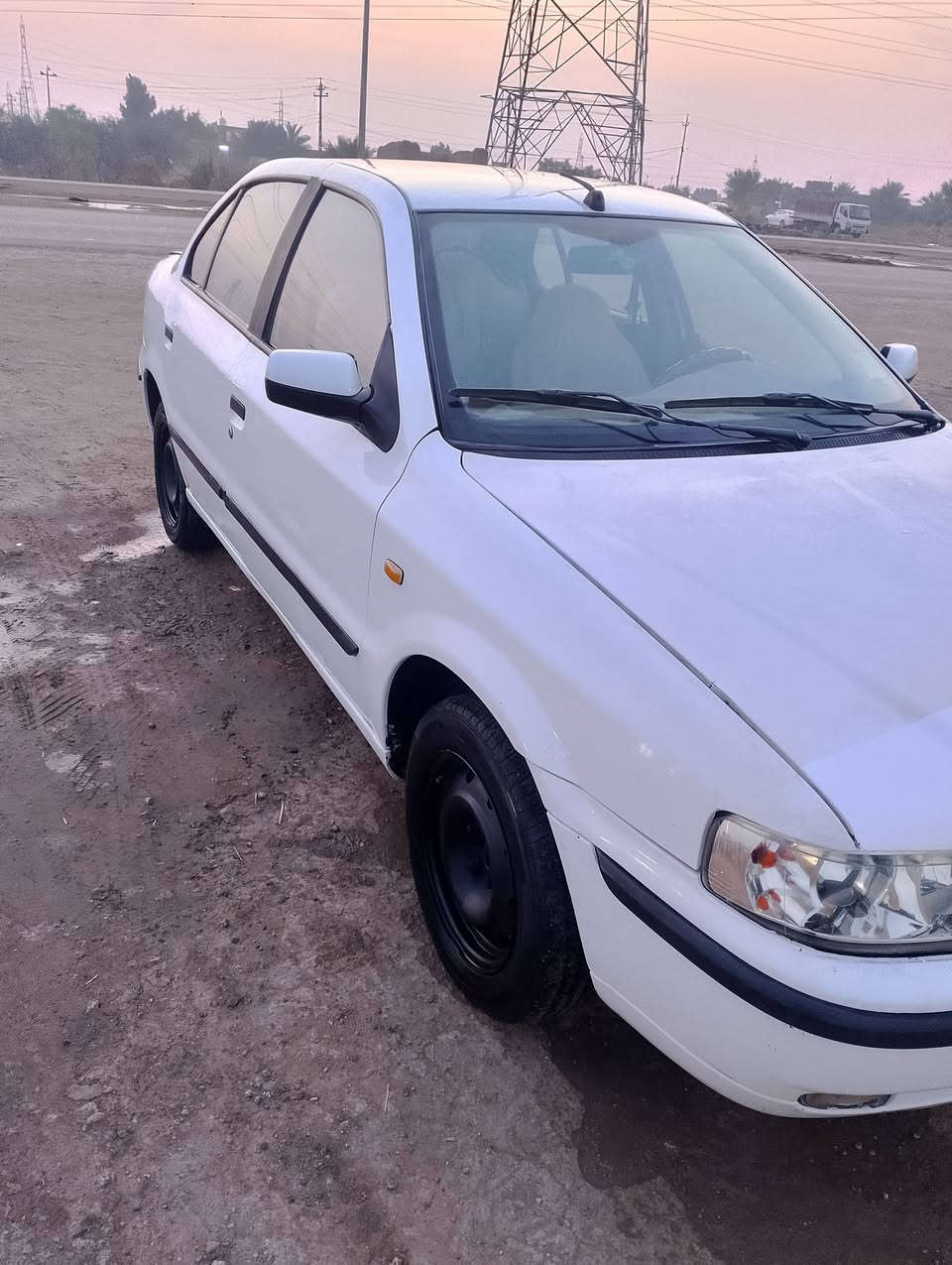 سلام عليكم سمند للبيع موديل 2012مكفوله رقم ذي قار انكليزي سنويه جديده 2030 مداور ثاني تبريد شغال المكان ناصريه شطره السعر 38بيه مجال لشراي ***********
