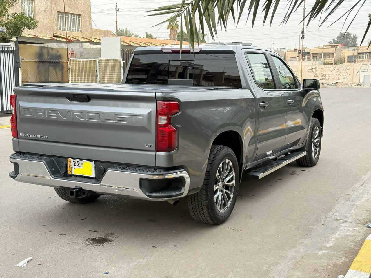 شوفرليت سلفادور LT   موديل 2020 وارد  حادثه سطحي بنيد وبدايه الجاملع الأمامي بدون أيرباك السياره نظيفه  جدا  بدون بارد وبدون شخوط وعلى أيد وحده  وبدون أي نقص  كير ومكينه بشرط وترايك أي مكان يعجبك شرط  رقم اربيل بأسمي وشرط  تحويل ثاني يوم محرك 8 سلندر 5300 المرغوب  ومعروف المواصفات مالتها  ماشيه 109 الف كيلو متر مكان السيارة بغداد الكرخ السعر 253 ومجال للشراي
***********
