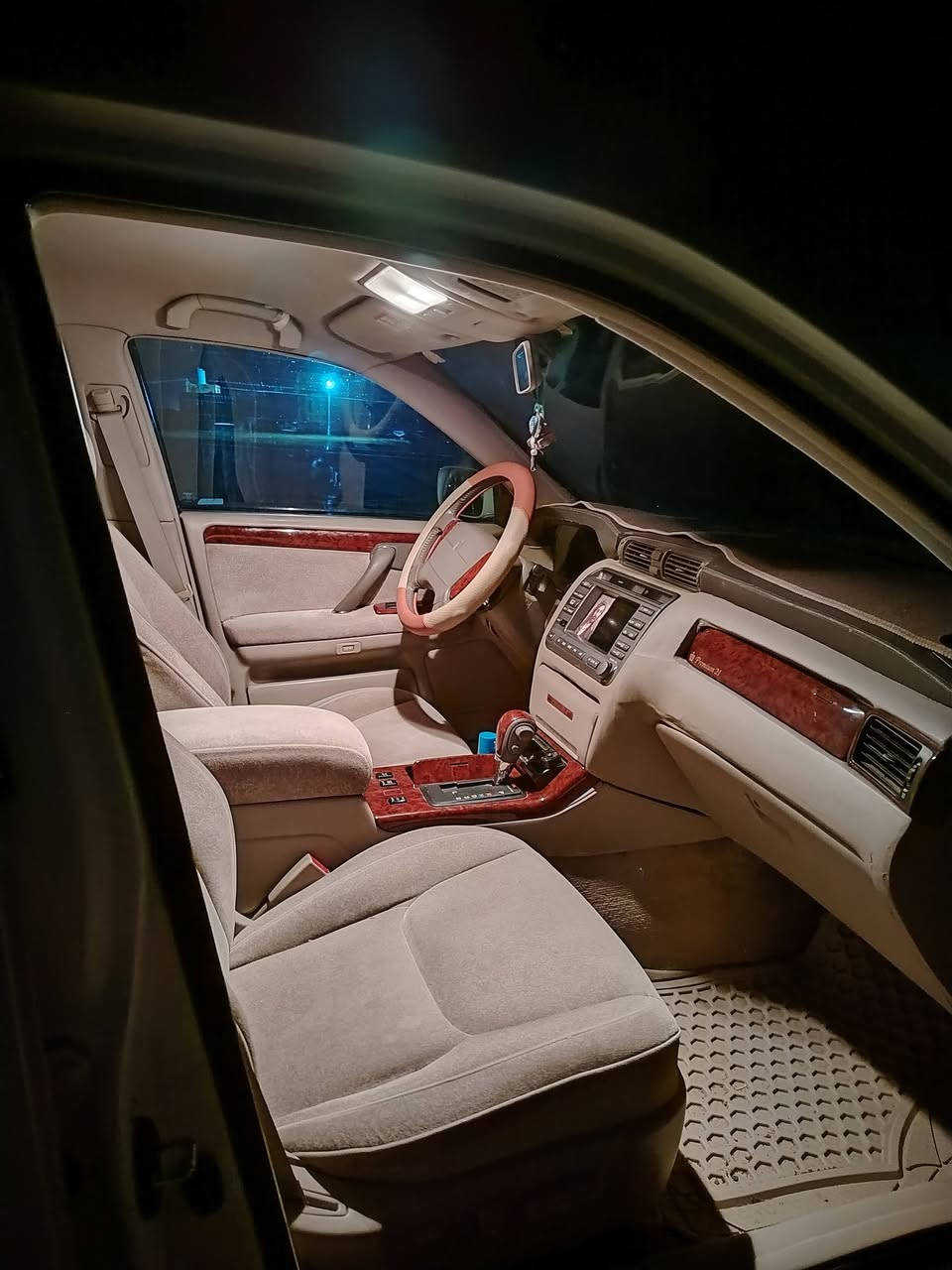 سلام عليكم
ملكه للبيع 2001
((كصه قماره فقط)) 
3دكم برده خلفيه
ستيرن كهربائي
كشنات كهربائي
لايت عالي ناصي زنون
مكينه ديفور كبير
متومه سليمانيه
شاصي 171
سياره انضف من صوره
مكفول من ضربه
تدفئه
وتبريد ❄️
سياره دخول جديد
جاهزه عله اخر حبايه
سعر 42 مكاني ناصريه قضاء #شطره
***********
