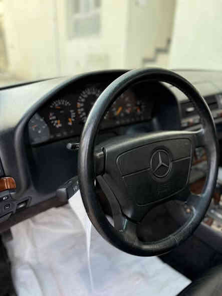 السلام عليكم مارسدس شبح دخووووول جديد كفاله عامه من كلشي ادووووووات اكرر ادوات بدون لوحات
فئه S320
وارد يابان 
موديل 1994 اصل
تخم تاير حداده كله بلاد 
جاهزه من كلشي شرط تراي مال ٢٠٢٤
للبيع فقط للاستفسار ***********
