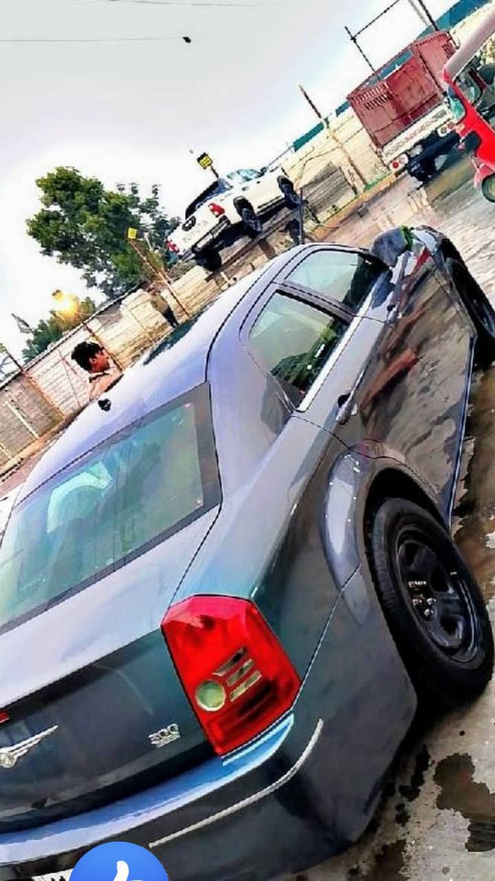 يا الله سلام عليكم سياره اوباما 2010 ادوات ادوات بدون رقم. سياره  جديده مصبوغه صبغ عام للجماليه . قصه بلجنطة فقط سياره عظمتها كلش حلوه كير مكينه جدد دواخرها كل الجديد العنوان بغداد السعر.43. ورقه بيها مجال للطيبين *********** _***********
